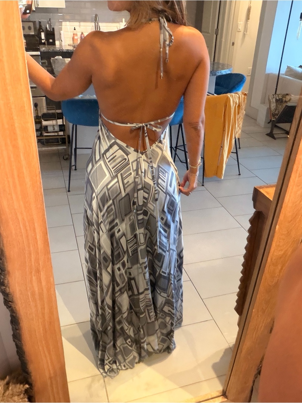 Vintage 90s Emilio Pucci Grey Geometric Halter Maxi Dress - Picture 5 of 10